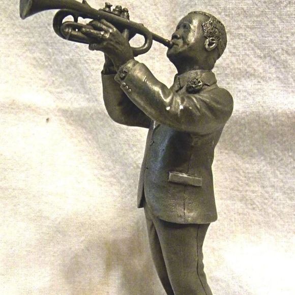 Meet your Posher, Jerrold - Picture 1 of 1